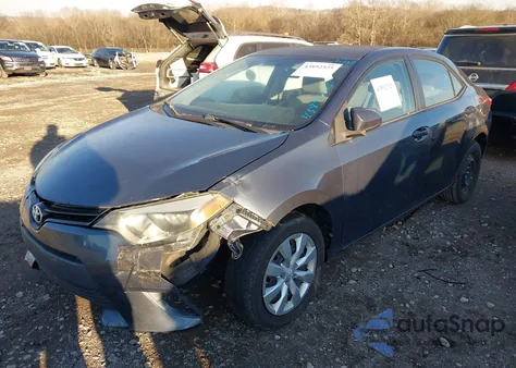 2014 Toyota Corolla Le z USA, uszkodzony, nr VIN 5YFBURHEXEP049382